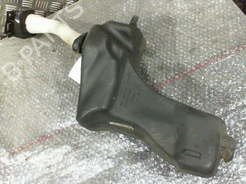 Used Windscreen washer tank CITROËN C4 I (LC_) 1.6 HDi (90 hp) 24755650