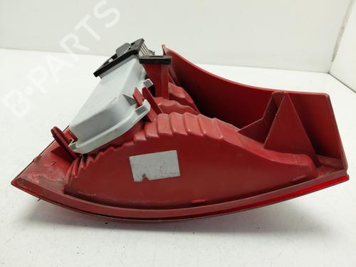 Høyre baklys Høyre baklys RENAULT CLIO II (BB_, CB_) [1998-2016] 32725048 32725048