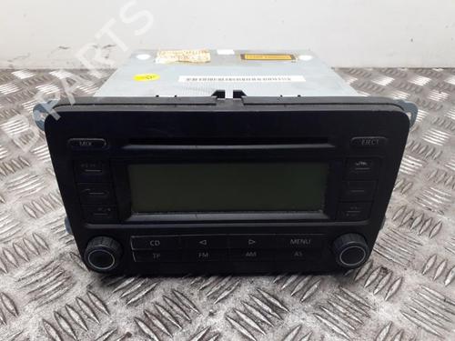 Used Radio VW GOLF V (1K1) 1.9 TDI (105 hp) 24746346