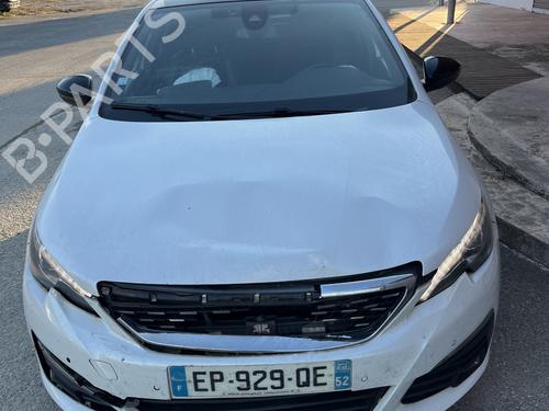 Gebruikte PEUGEOT 308 SW II (LC_, LJ_, LR_, LX_, L4_) 2.0 BlueHDi 150 (150 hp) 4427845 Onderdelen