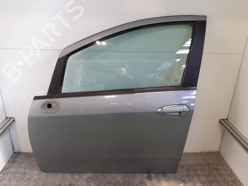 Used Left front door FIAT GRANDE PUNTO (199_) 1.3 D Multijet (199.AXD11, 199.AXD1A, 199.AXD1B,... (90 hp) 24764751
