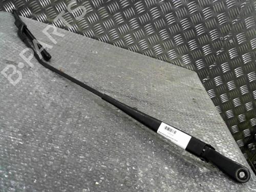 Used Front windshield wiper arm PEUGEOT 208 I (CA_, CC_) 1.4 HDi (68 hp) 24765664
