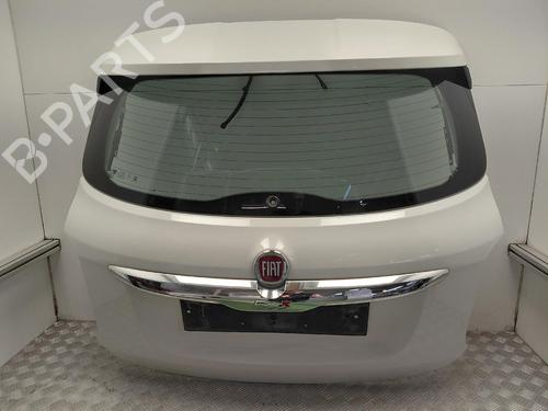 tailgate-fiat-500x-334_-2014-38290773 main image