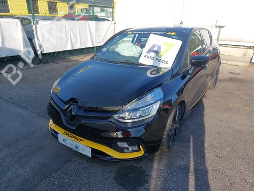 Brugte RENAULT CLIO IV (BH_) 1.6 RS Trophy (BHJ4, BHJ6) (220 hp) 4378516