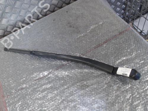 Used Front windshield wiper arm HONDA CIVIC VIII Hatchback (FN, FK) 2.2 CTDi (FK3) (140 hp) 24745158