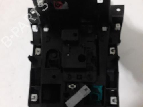 Used Gear lever Gear lever DS DS 4 II (FR_, FB_, F3_, FP_) PureTech 130 (131 hp) 24754118 24754118