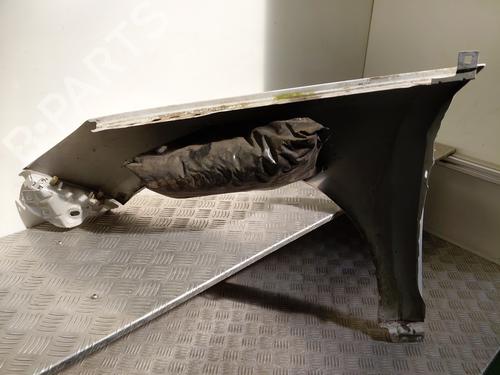 Used Right front fenders Right front fenders FORD FOCUS III Turnier 1.6 TDCi (115 hp) 33420997 33420997