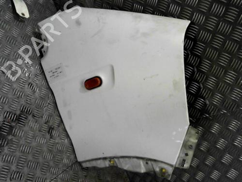 Used Right front fenders RENAULT MASTER II Van (FD) 2.5 dCi 100 (FD0U, FD0V) (99 hp) 24765463
