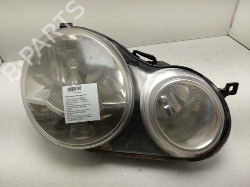 Used Right headlight VW POLO IV (9N_, 9A_) 1.4 16V (75 hp) 32666420