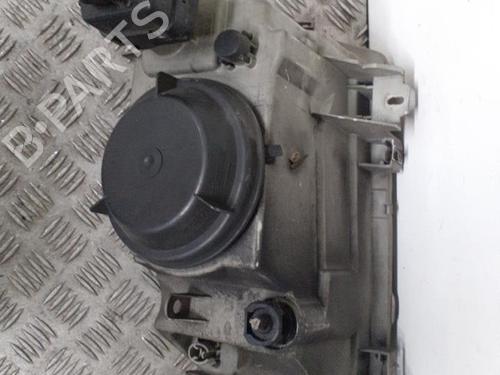 Used Right headlight Right headlight RENAULT MEGANE I (BA0/1_) 1.6 e (BA0F, BA0S) (90 hp) 24757087 24757087