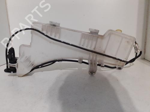 Used Windscreen washer tank Windscreen washer tank PEUGEOT 3008 II SUV (MC_, MR_, MJ_, M4_) 1.5 BlueHDi 130 (131 hp) 24753975 24753975