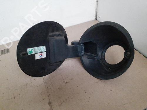 fuel-flap-peugeot-2008-i-cu_-2013-24759054 main image