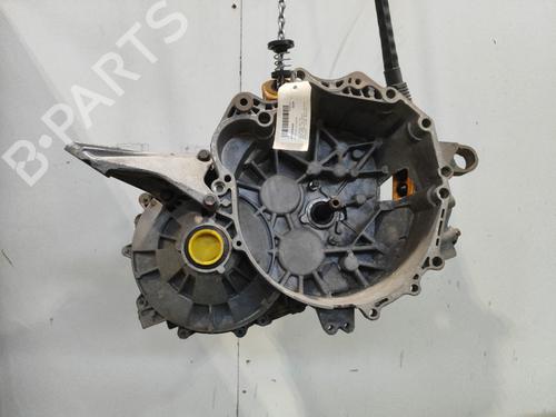 Used Gearbox VOLVO V70 I (875, 876) 2.5 TDI (140 hp) 33166484