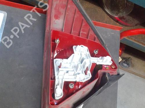 Used Right taillight FORD MONDEO III (B5Y) 2.0 16V TDDi / TDCi (115 hp) 24770459