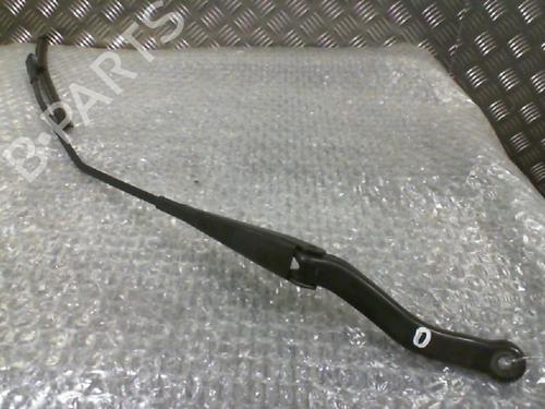 Used Front windshield wiper arm OPEL CORSA D (S07) 1.3 CDTI (L08, L68) (75 hp) 24762379