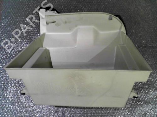 Used Glove box Glove box RENAULT CAPTUR I (J5_, H5_) 1.5 dCi 90 (J5N4, J5M5, J5MW, J5M6, J5AL, J5AJ) (90 hp) 24765521 24765521