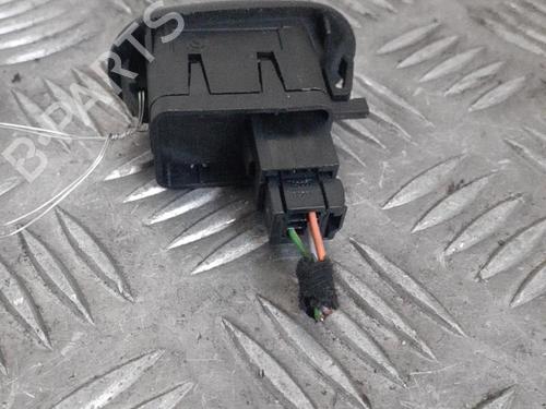 Used Left front window switch Left front window switch CITROËN C3 Pluriel (HB_) 1.4 HDi (68 hp) 24759809 24759809