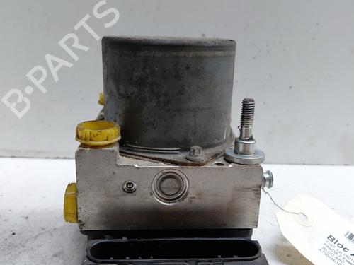 Used ABS pump ABS pump FIAT PANDA (169_) 1.1 (169.AXA1A) (54 hp) 24748065 24748065