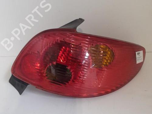 Used Right taillight PEUGEOT 206 Hatchback (2A/C) 1.4 i (75 hp) 24761106