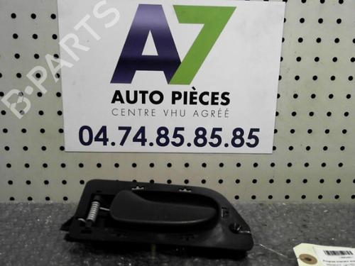 Used Front left interior door handle Front left interior door handle 24763733 24763733