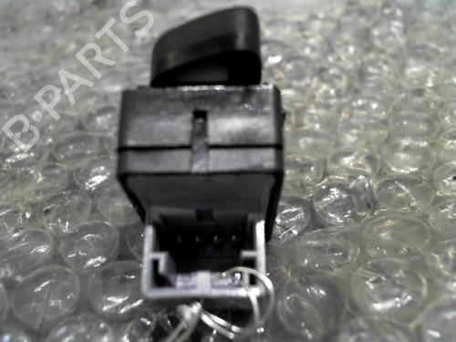 Used Right front window switch Right front window switch VW POLO IV (9N_, 9A_) 1.4 TDI (70 hp) 24763681 24763681