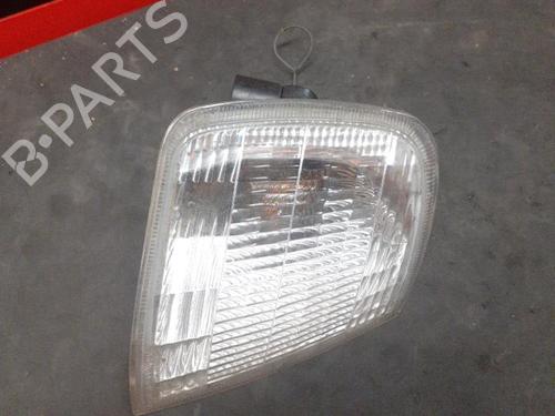 Used Right front indicator PEUGEOT 405 I (15B) 1.8 Turbo Diesel (90 hp) 24769285