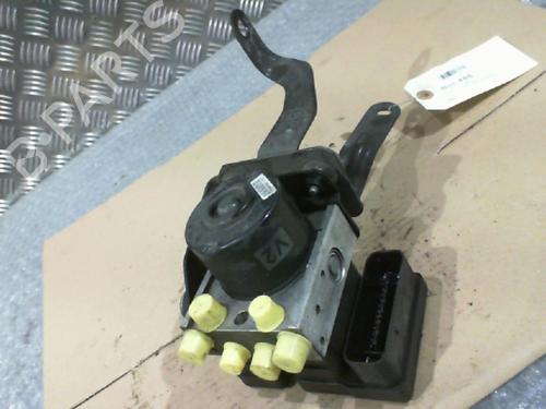 Used ABS pump FORD FIESTA VI (CB1, CCN) 1.4 TDCi (68 hp) 24762429