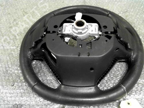 steering-wheel-toyota-aygo-_b4_-2014-24744016 main image