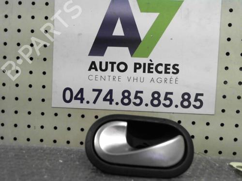 Used Rear left interior door handle Rear left interior door handle 24744080 24744080