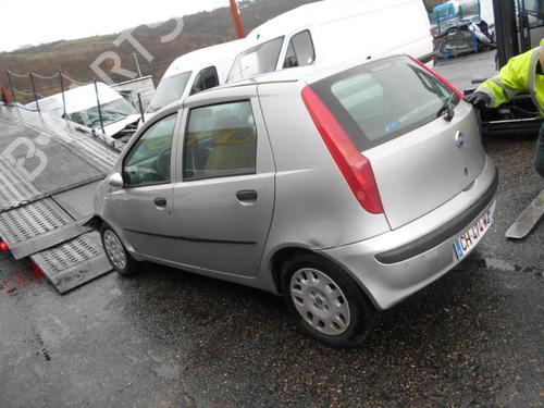 Used Parts FIAT PUNTO (188_) 1.9 JTD 2407898