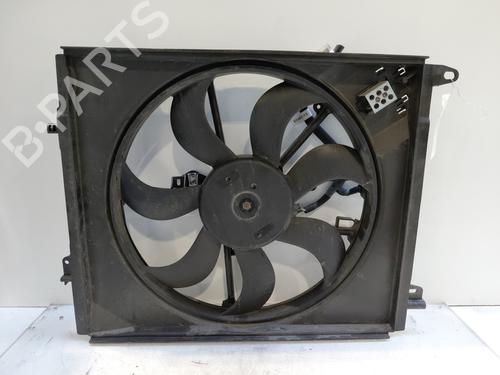 Køleventilator elektrisk Køleventilator elektrisk RENAULT MEGANE IV Grandtour (K9A/M/N_) 1.2 TCe 130 (K9MR) (130 hp) 33961240 33961240