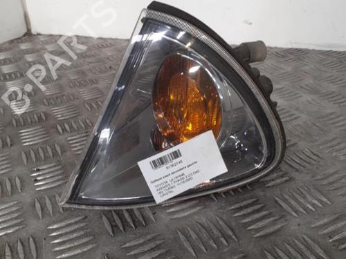 Left front indicator TOYOTA AVENSIS (_T22_) 2.0 D-4D (CDT220_, CDT220R) | BP24759685C32 