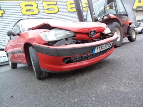 Used Parts PEUGEOT 306 Convertible (7D, N3, N5)  1.8 16V  2405332
