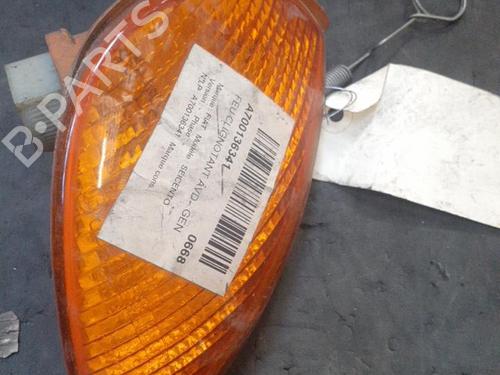 Used Right front indicator Right front indicator 25262975 25262975