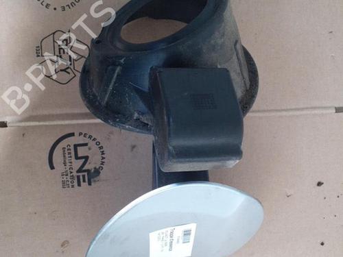 Fuel flap PEUGEOT 208 I (CA_, CC_) 1.2 VTI 82 | BP24739360C131