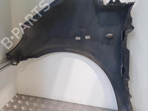 Used Right front fenders MERCEDES-BENZ A-CLASS (W168) A 170 CDI (168.009, 168.109) (95 hp) 24740501