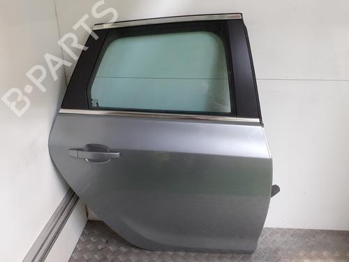 Right rear door OPEL ASTRA J Sports Tourer (P10) 1.7 CDTI (35) 13301547