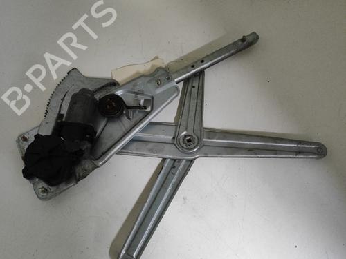 Alzavetro anteriore sinistro RENAULT TWINGO I (C06_) 1.2 16V (C060) (60 hp) 28132124
