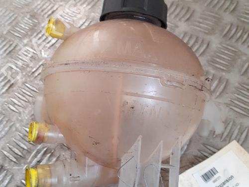 Expansion tank PEUGEOT 3008 II SUV (MC_, MR_, MJ_, M4_) 1.5 BlueHDi 130 | BP24753974C120 