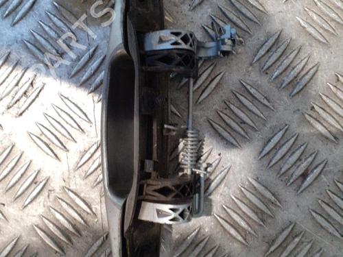 Used Rear left exterior door handle DACIA SANDERO 1.4 MPI LPG (72 hp) 24746661