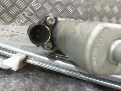 Used Front right window mechanism Front right window mechanism DACIA SANDERO 1.5 dCi (88 hp) 24766459 24766459