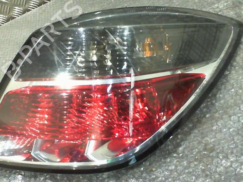 Right taillight OPEL ASTRA H GTC (A04) 1.9 CDTi (L08) | BP24745697C35 - Image 3