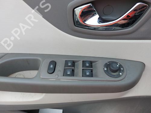 Left tailgate light RENAULT CAPTUR I (J5_, H5_) 0.9 TCe 90 | BP31376693C79  - Image 29