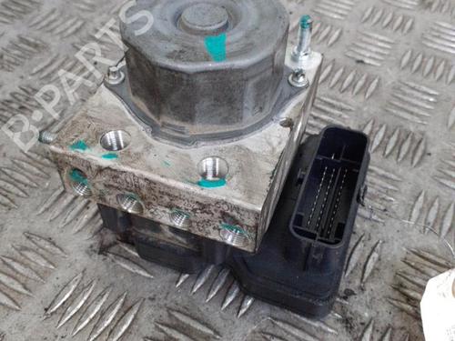 Used ABS pump ABS pump DACIA LOGAN MCV II TCe 90 (K8M1, K8MA, K8AC) (90 hp) 24747667 24747667