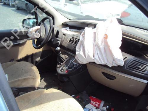 Used Parts PEUGEOT 807 (EB_) 2.0 HDi 2407719