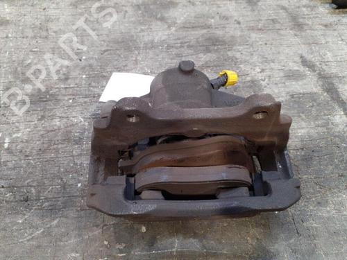 Used Right front brake caliper Right front brake caliper FIAT BRAVO II (198_) 1.9 D Multijet (198AXB1A) (120 hp) 24747082 24747082