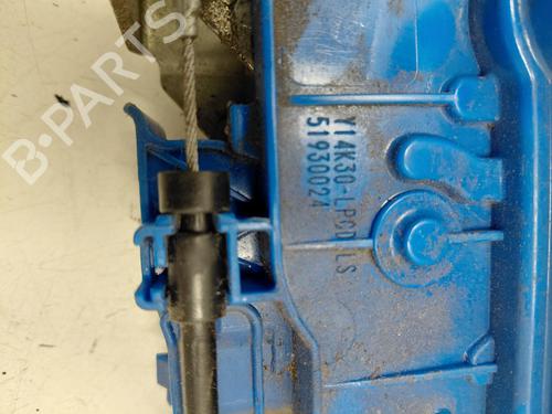 rear-left-lock-fiat-500l-351_-352_-2012-39608922 main image