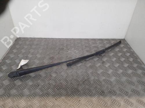 Used Front windshield wiper arm FORD TRANSIT Van (FA_ _) 2.0 DI (FAE_, FAF_, FAG_) (86 hp) 24740580