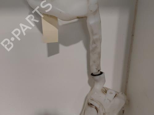 Used Windscreen washer tank Windscreen washer tank 30961276 30961276