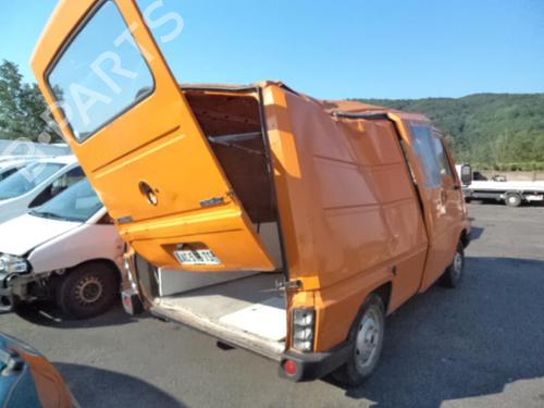 Used Parts RENAULT MASTER I Van (T__) 28-35 2.1 D (60 hp) 2408648